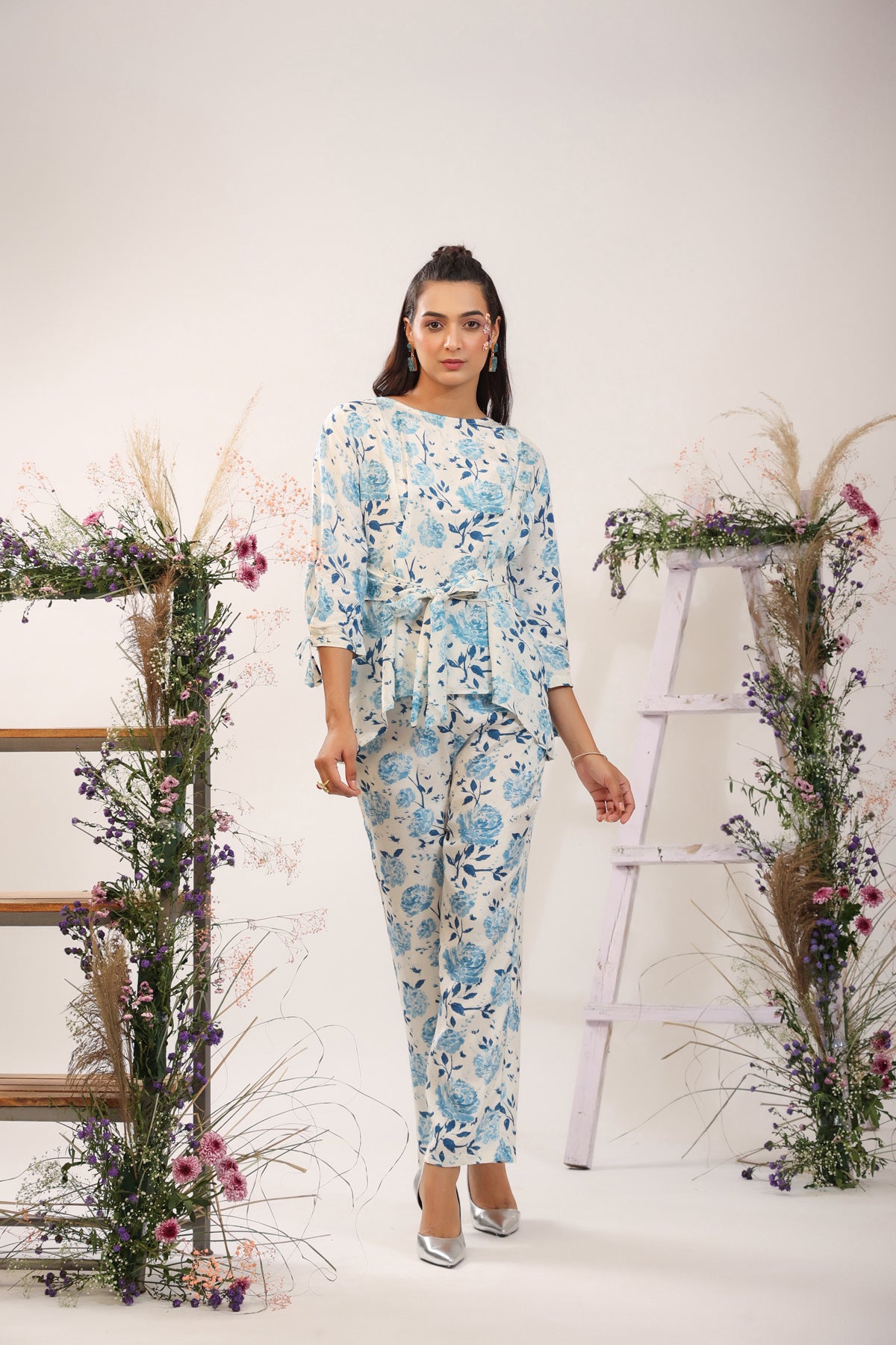 Blue Rose Muslin Silk White Co-ord Set