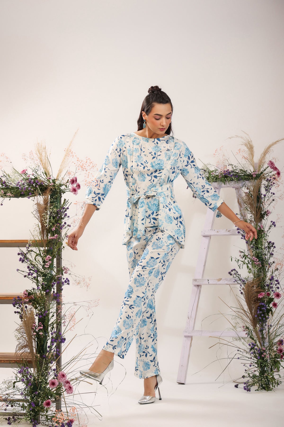 Blue Rose Muslin Silk White Co-ord Set