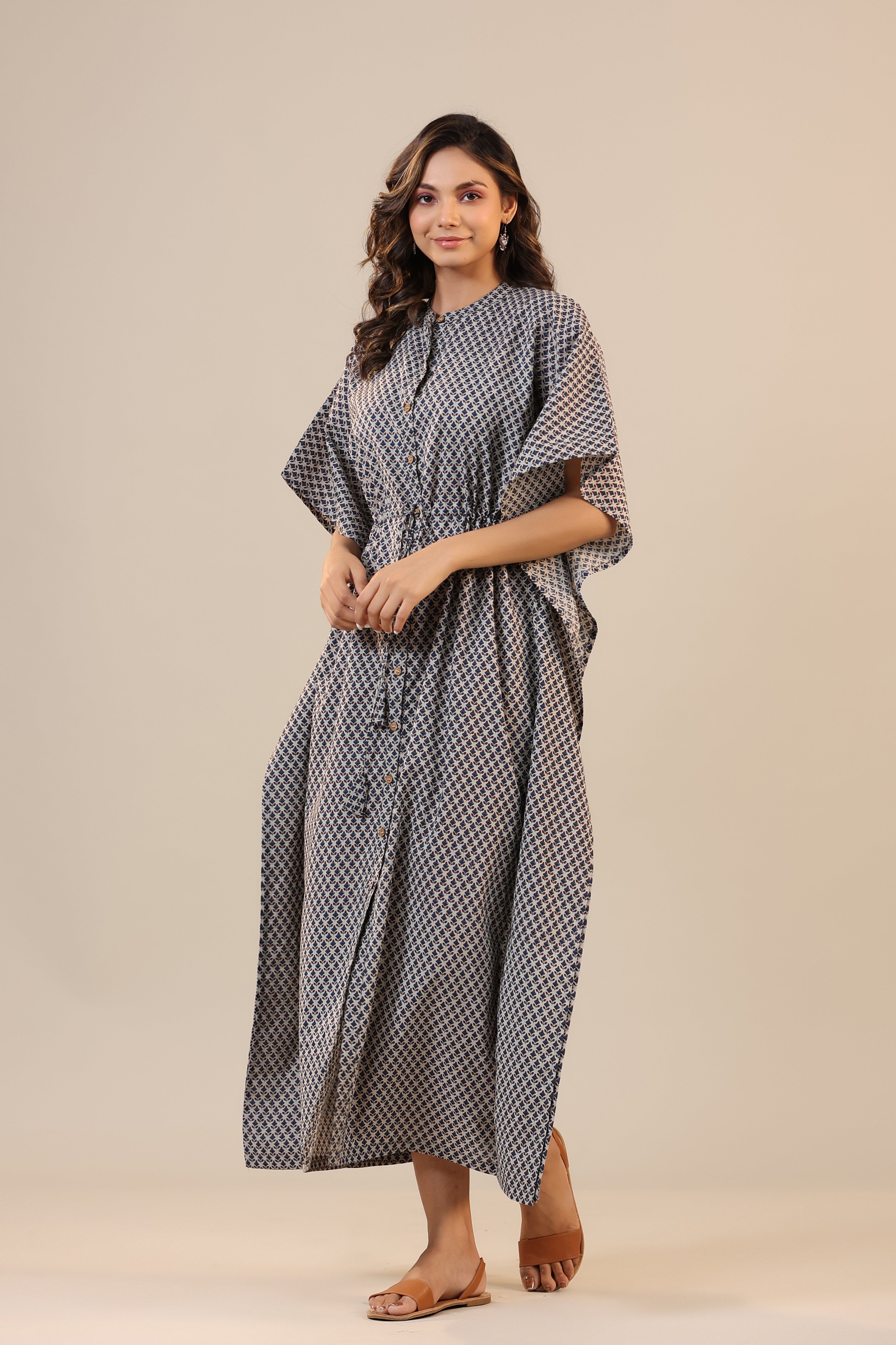 Booti on Grey Front Buttoned Kaftan