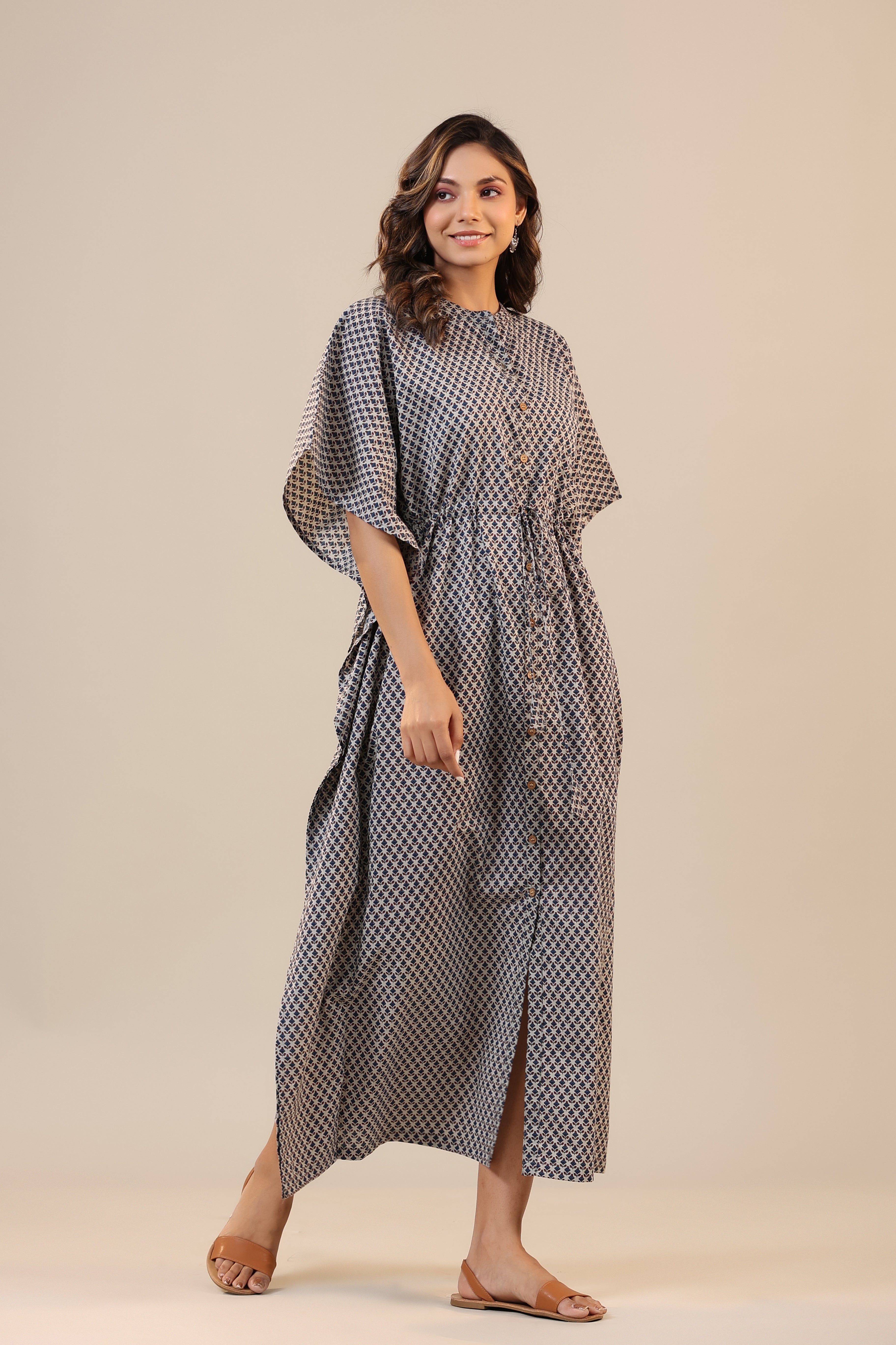 Booti on Grey Front Buttoned Kaftan