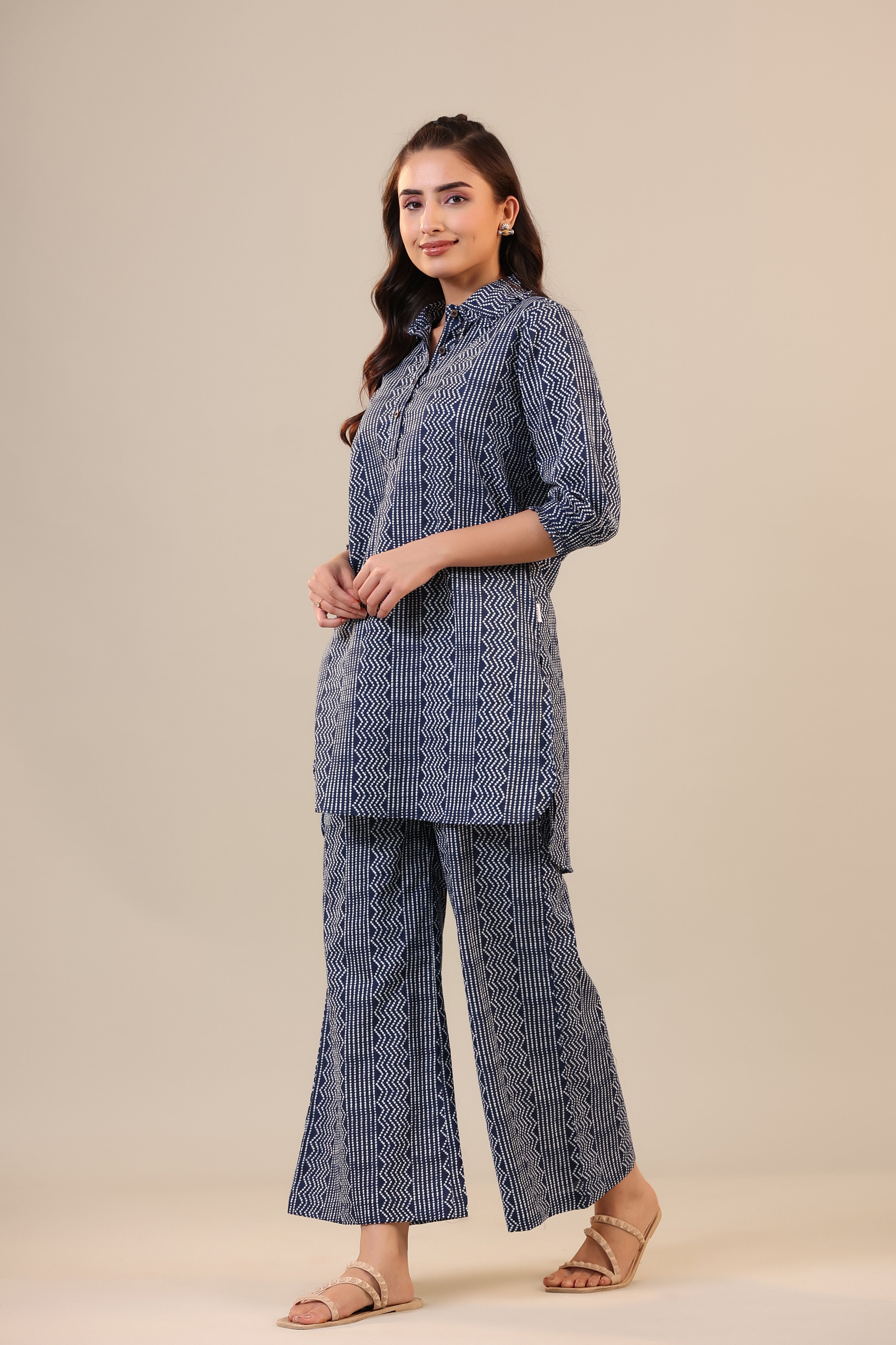 Zigzag Bandhej on Blue Cotton Palazzo Loungewear Set