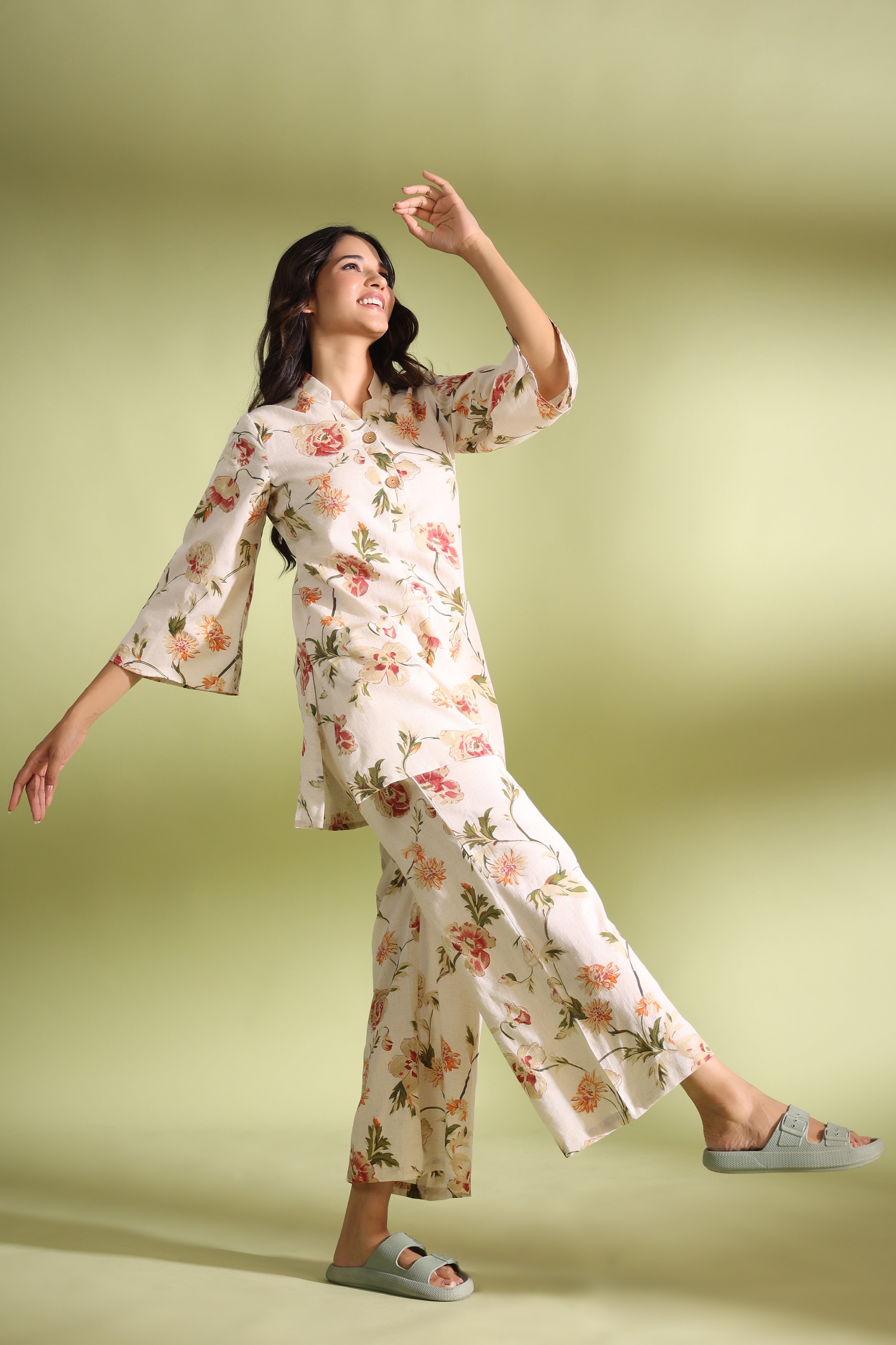 Iris on Off white Cotton Palazzo Loungewear Set