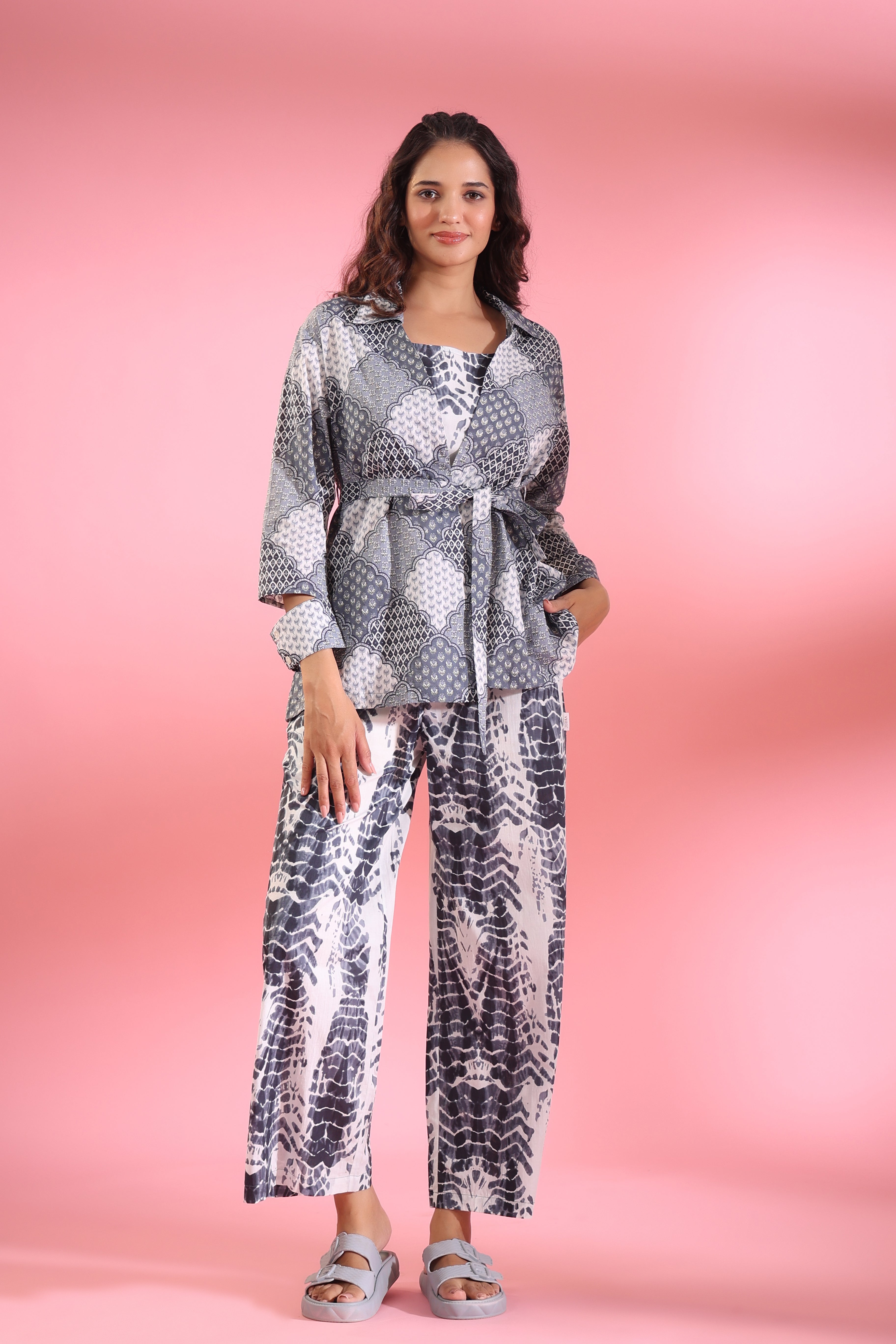 Tie and Dye Print with Jharokha Shrug Cotton Three piece Set