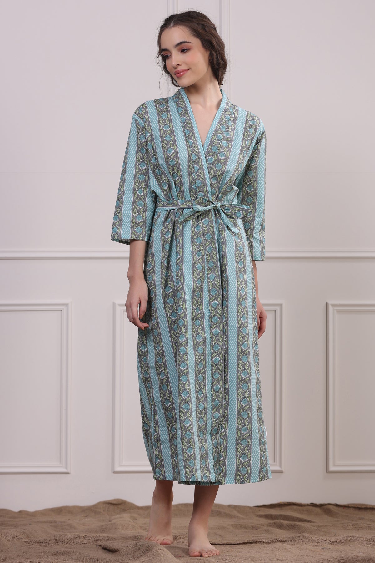 Violleta Stripe Robe Dressss