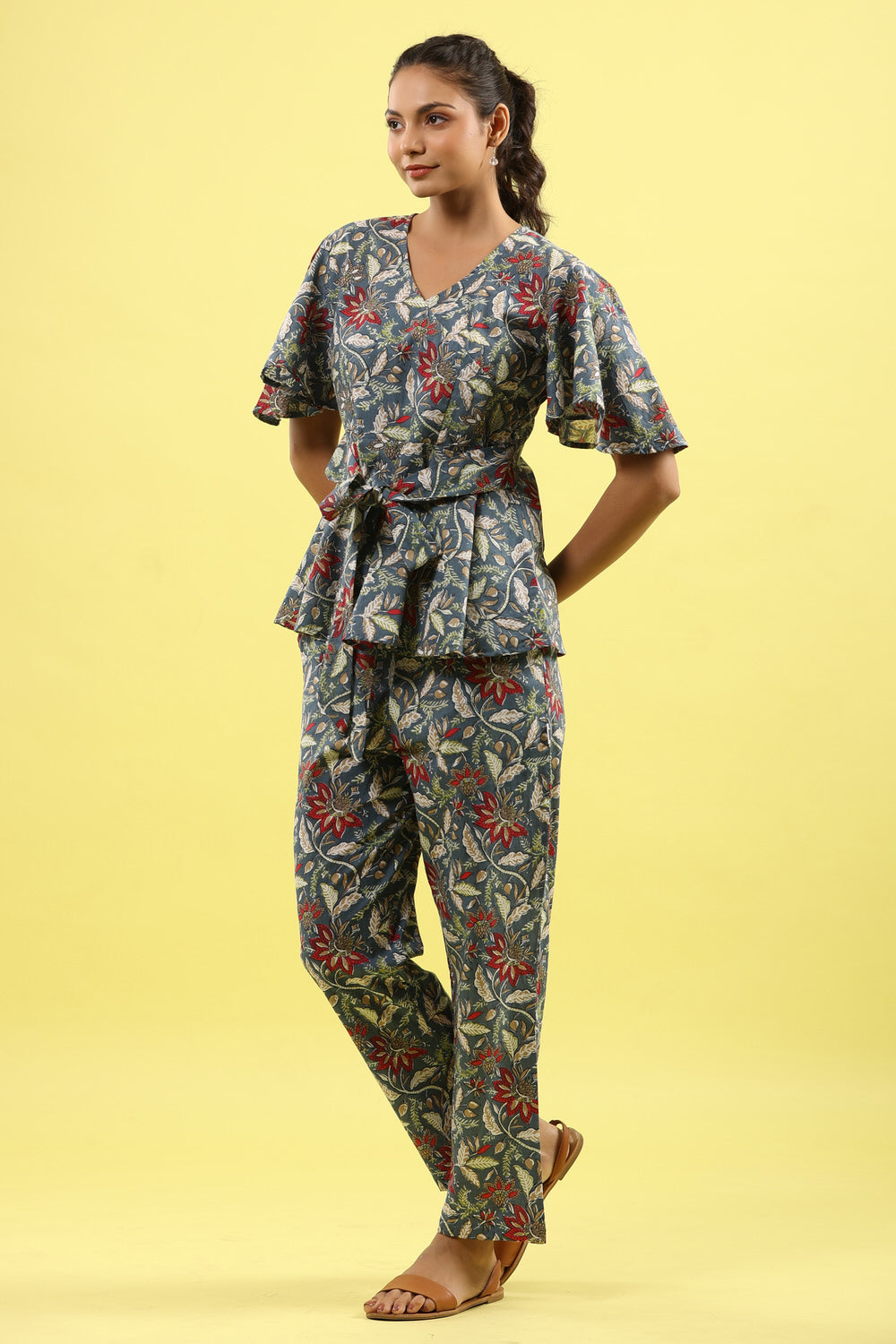 Floral Jaal Blue Tie up Lounge Co-ord Set