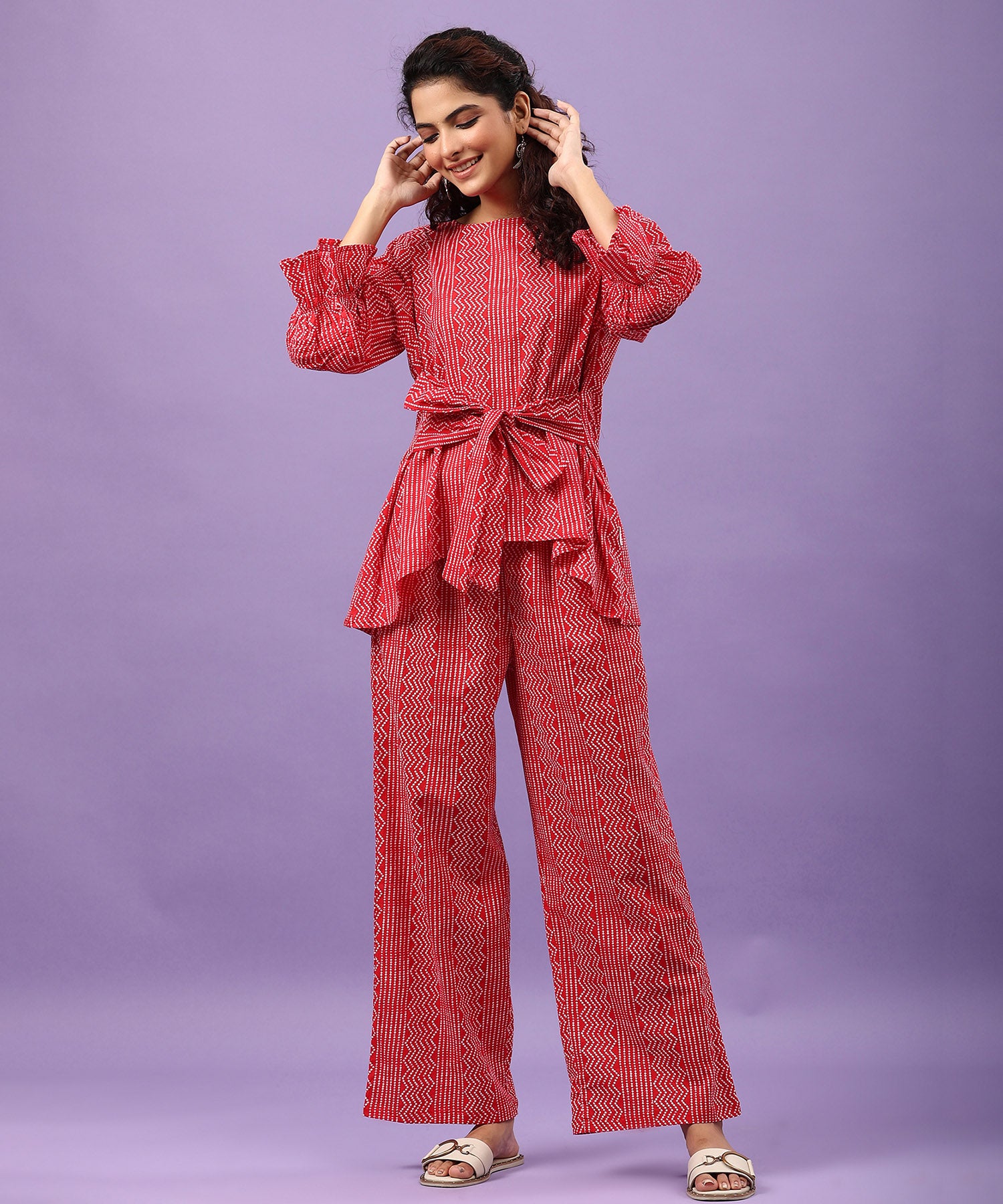 Zigzag Bhandej on Cotton Red Front Tie-up Co-ord Set