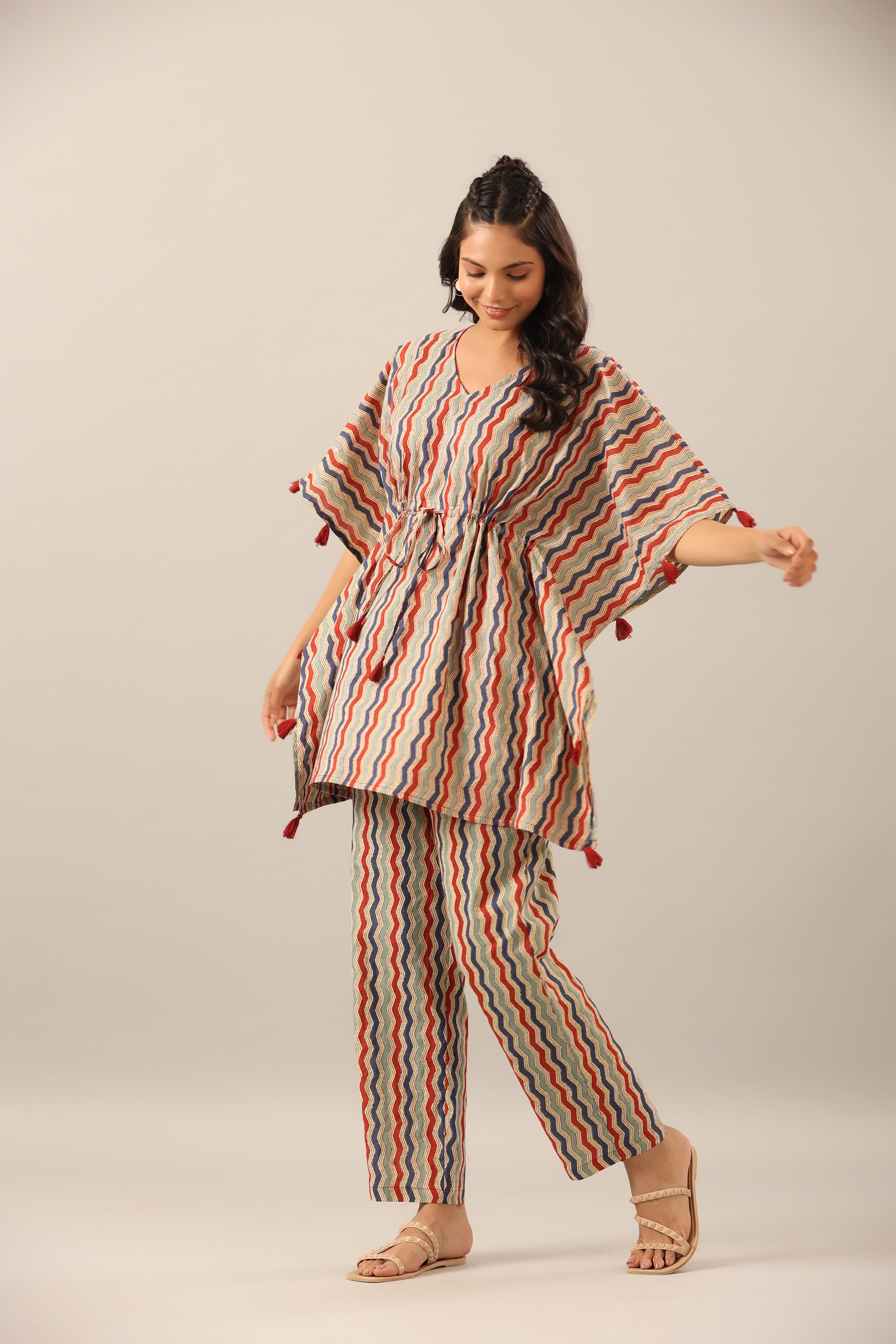 Zigzag on beige cotton Kaftan Pajama Set