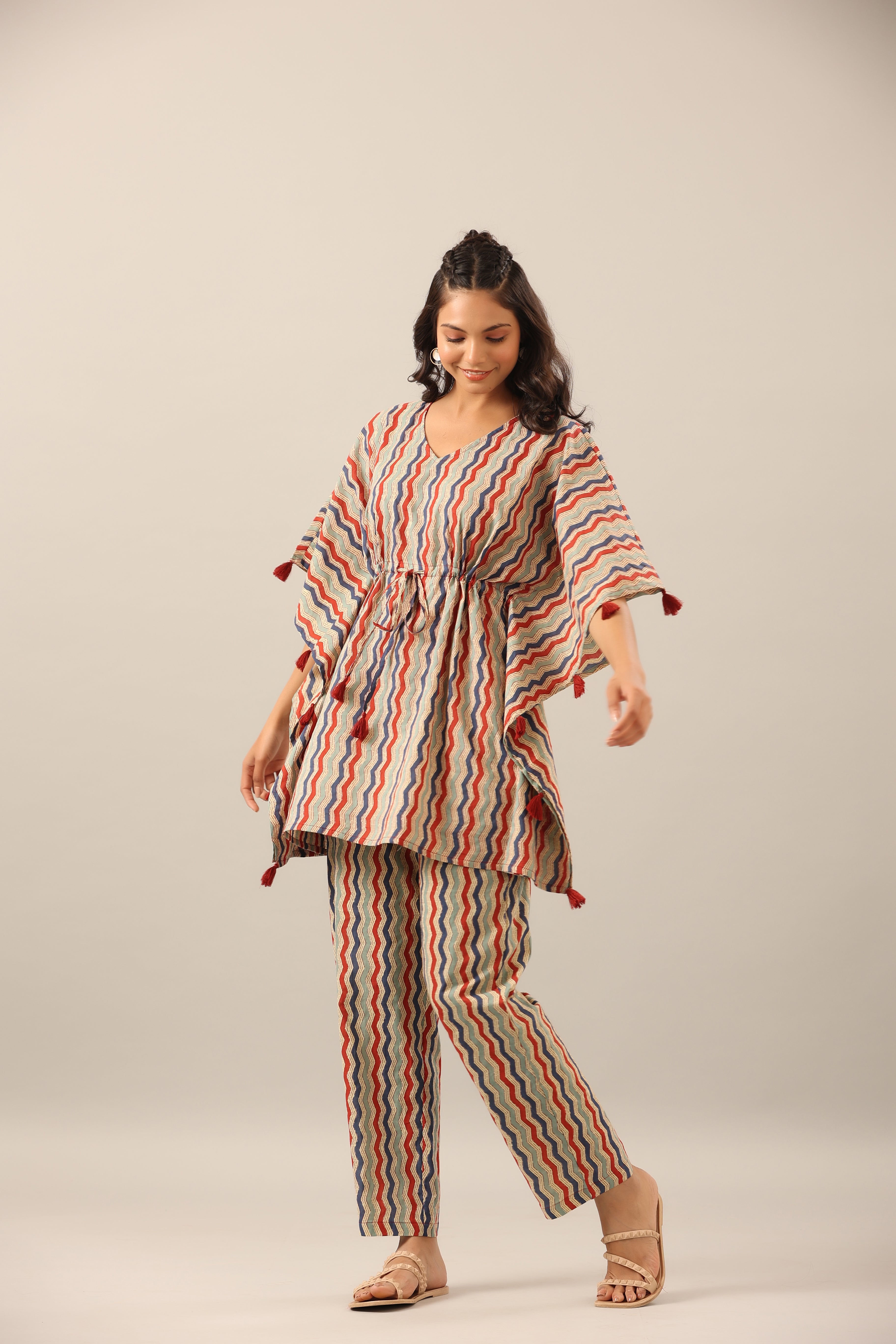 Zigzag on beige cotton Kaftan Pajama Set