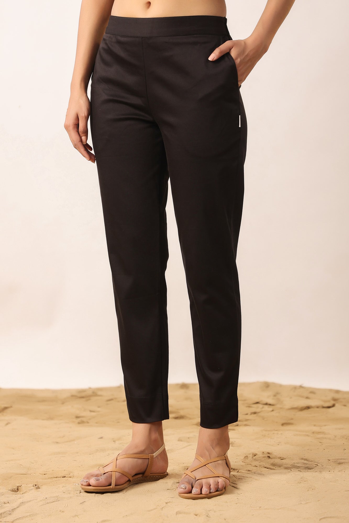 Black stretchable pants hotsell