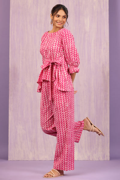 Flowing Leaves on Pink Front Knot Co-ord Set