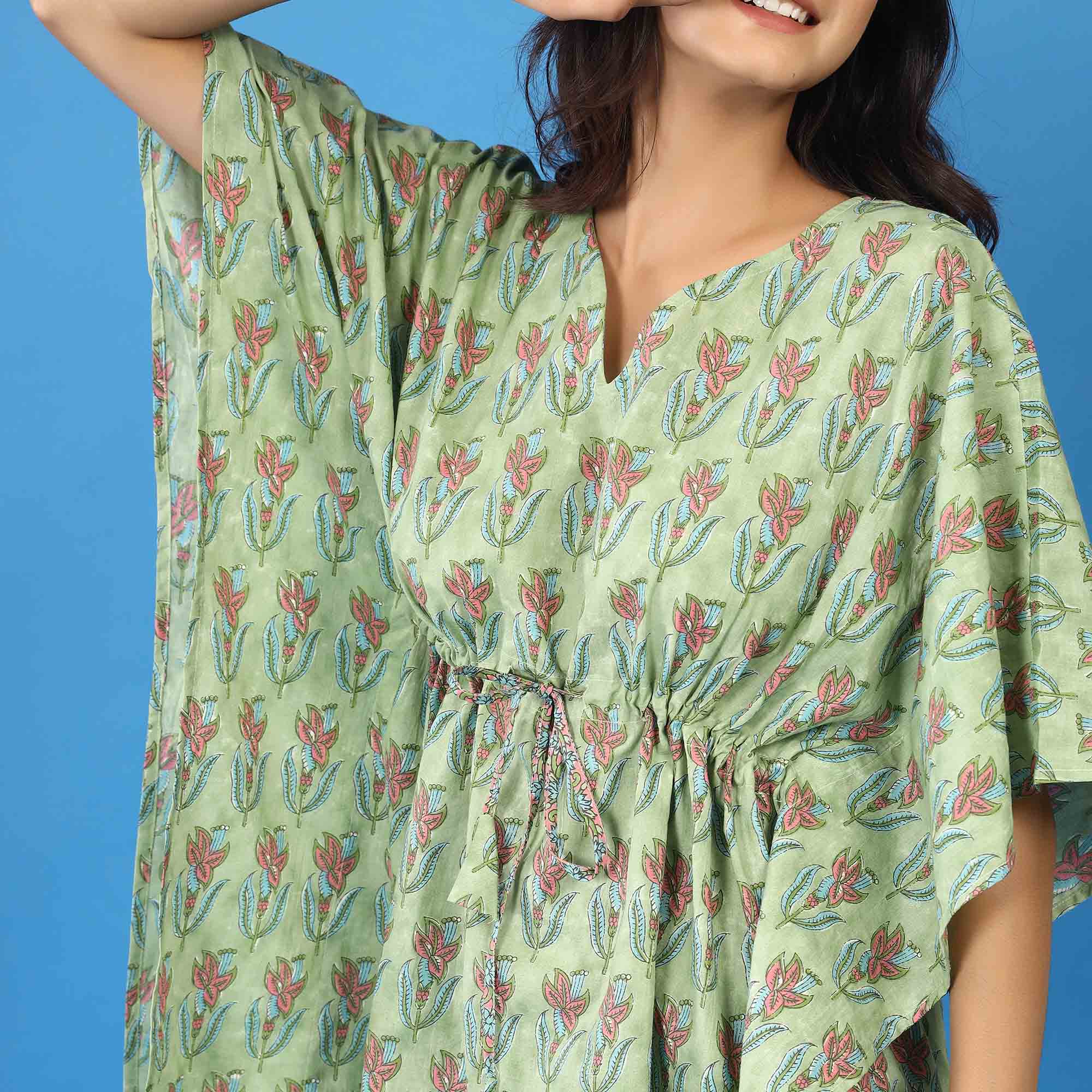 Bloomed Hibiscus on Green Kaftan Pyjama