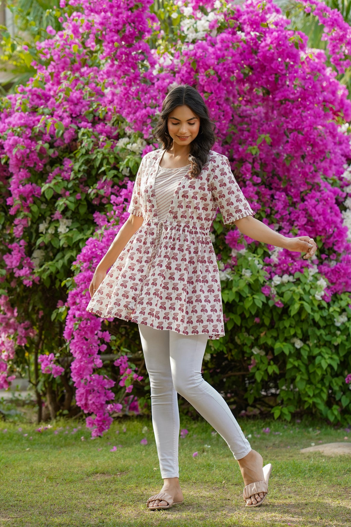 Poppy with striped inner on Off-white Short kurti