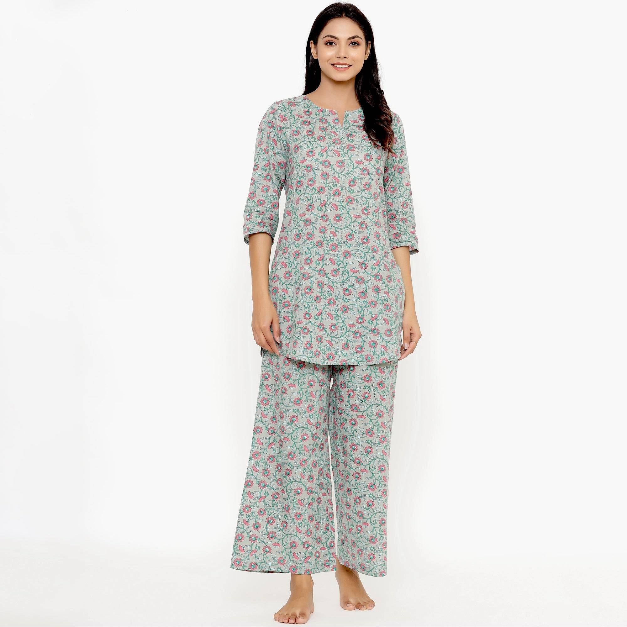 Delicate Jaal On Grey Loungewear