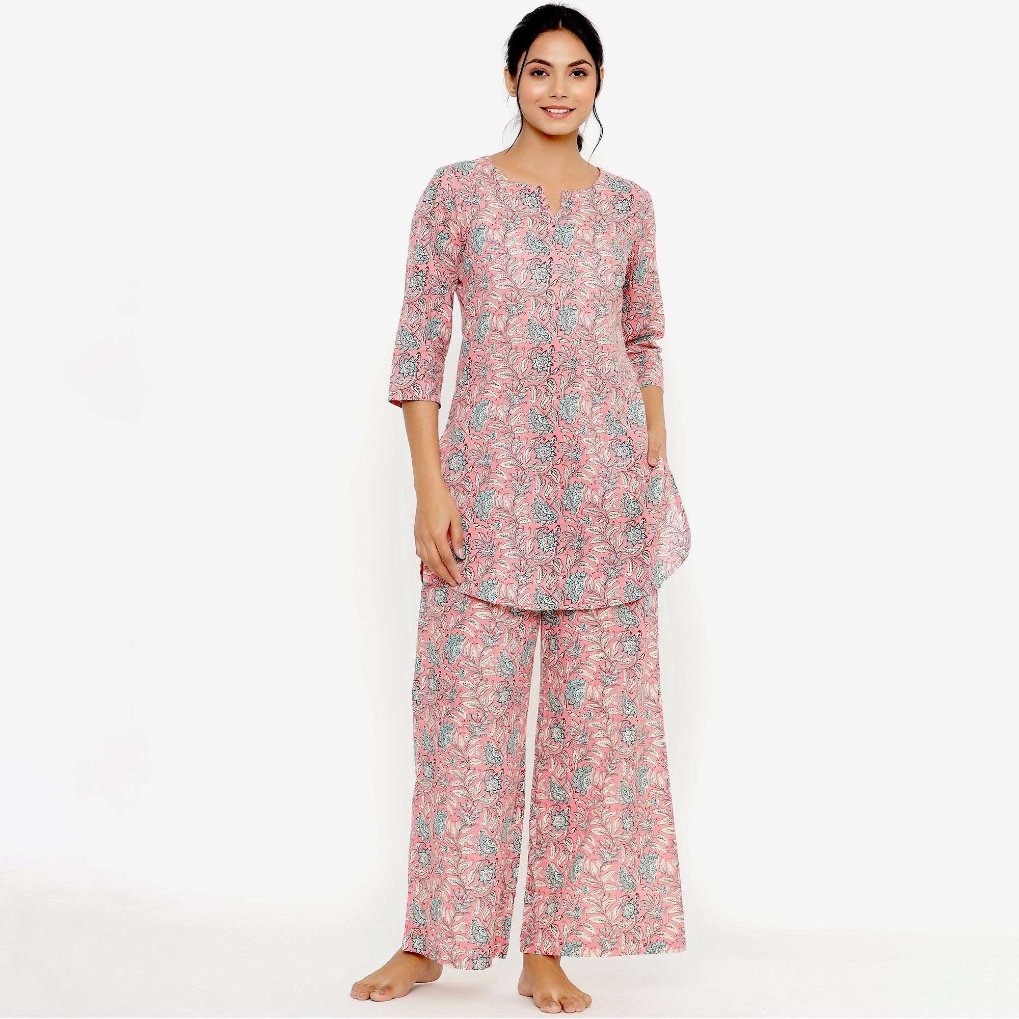 Delicate Jaal On Pink Loungewear