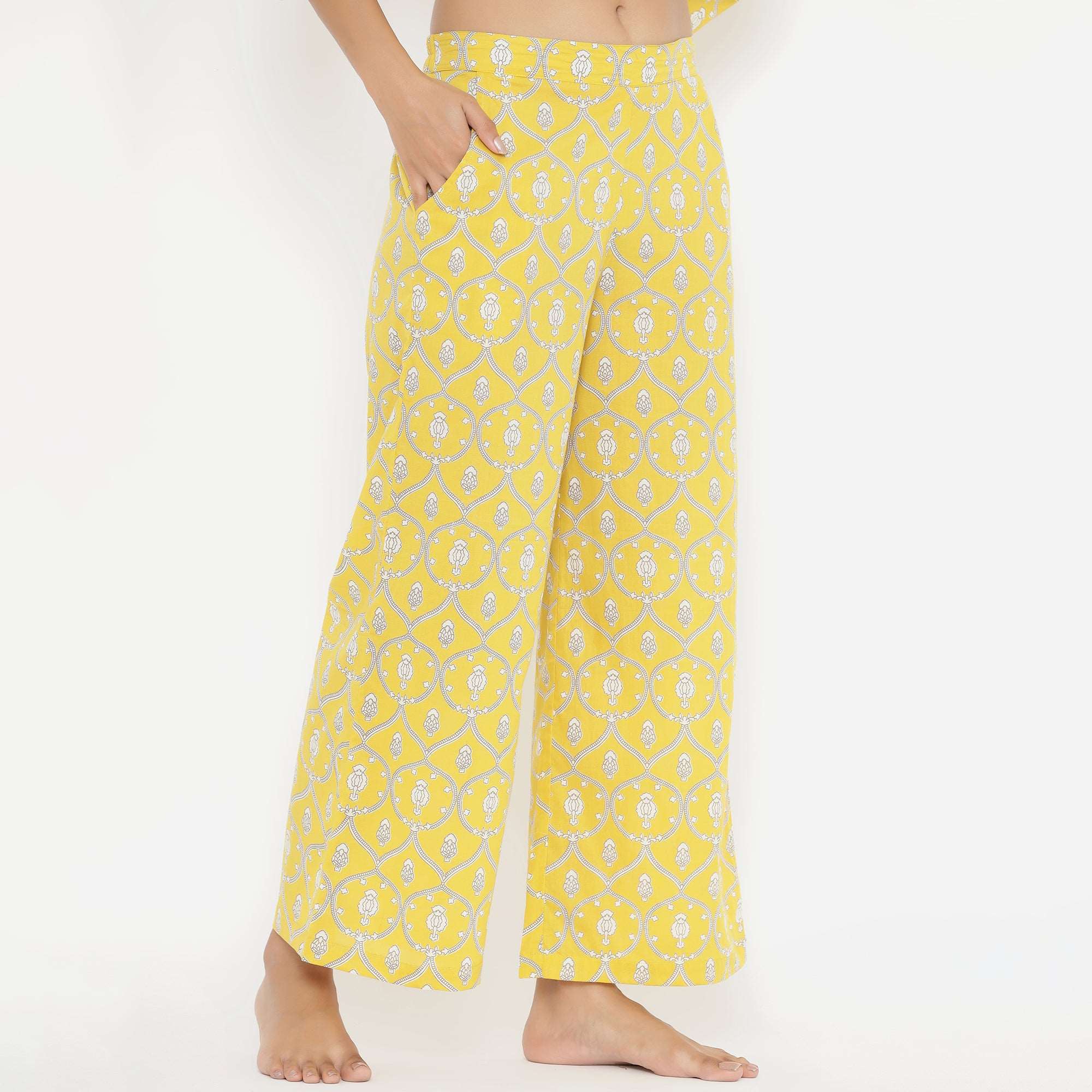 Chandelier Print On Yellow Loungewear