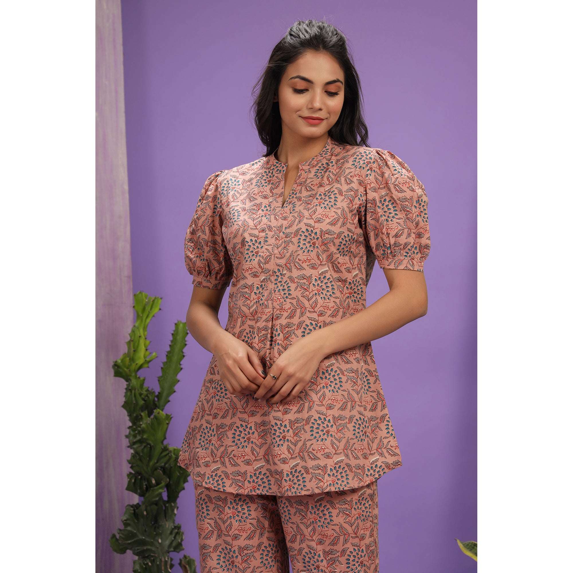 Delicate Jaal On Peach Loungewear