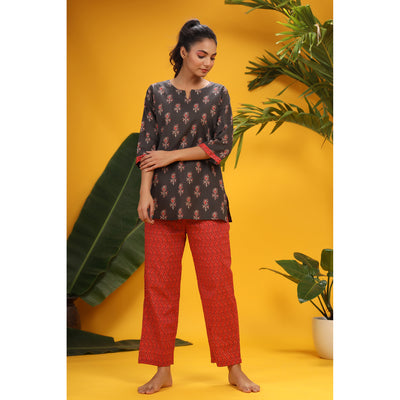 Rose Buds with Patterned Zigzag on Loungewear Set