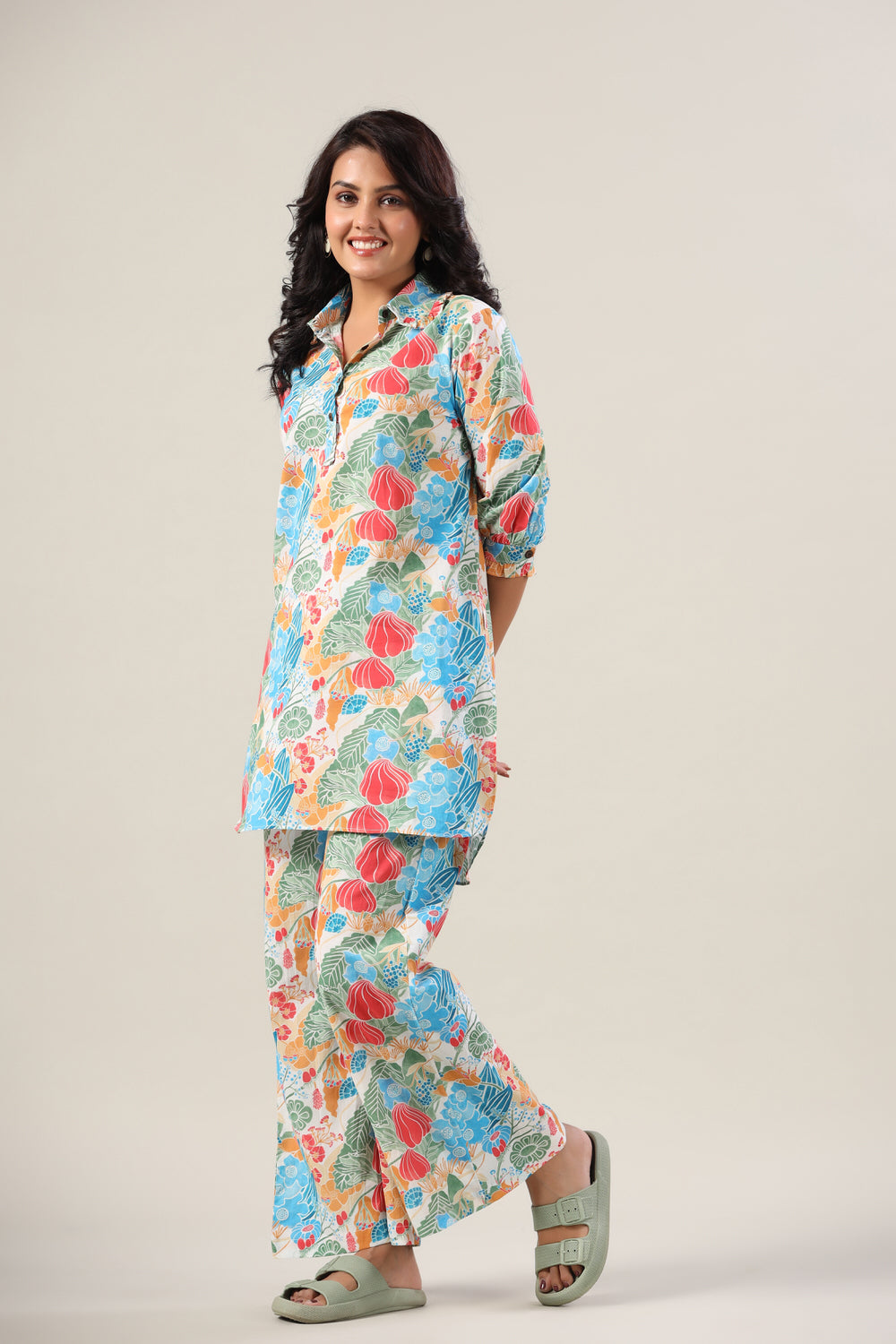 Floral Jaal on Collared Palazzo Loungewear Set