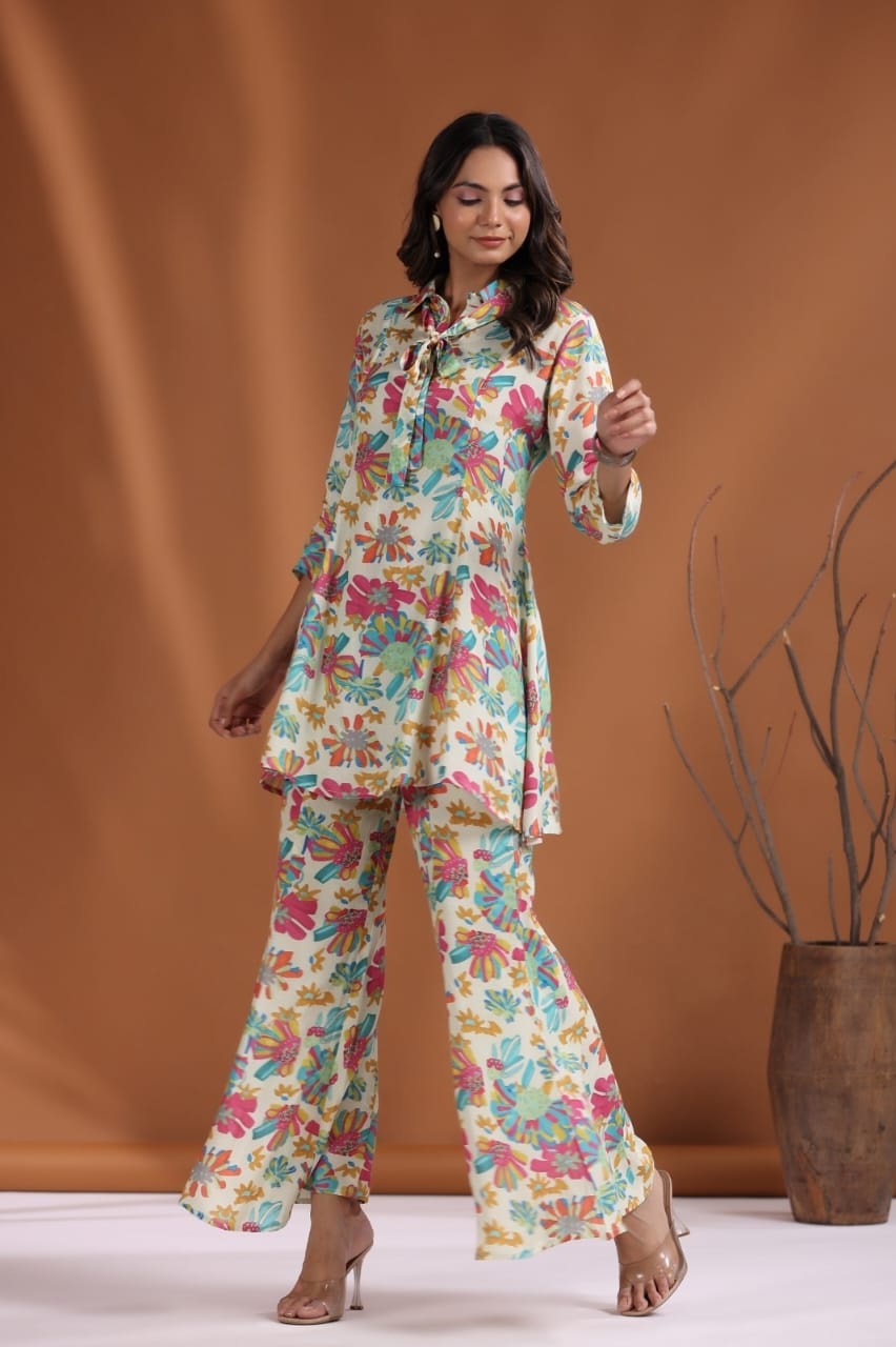 Abstract Pop on Muslin Silk Co-ord set