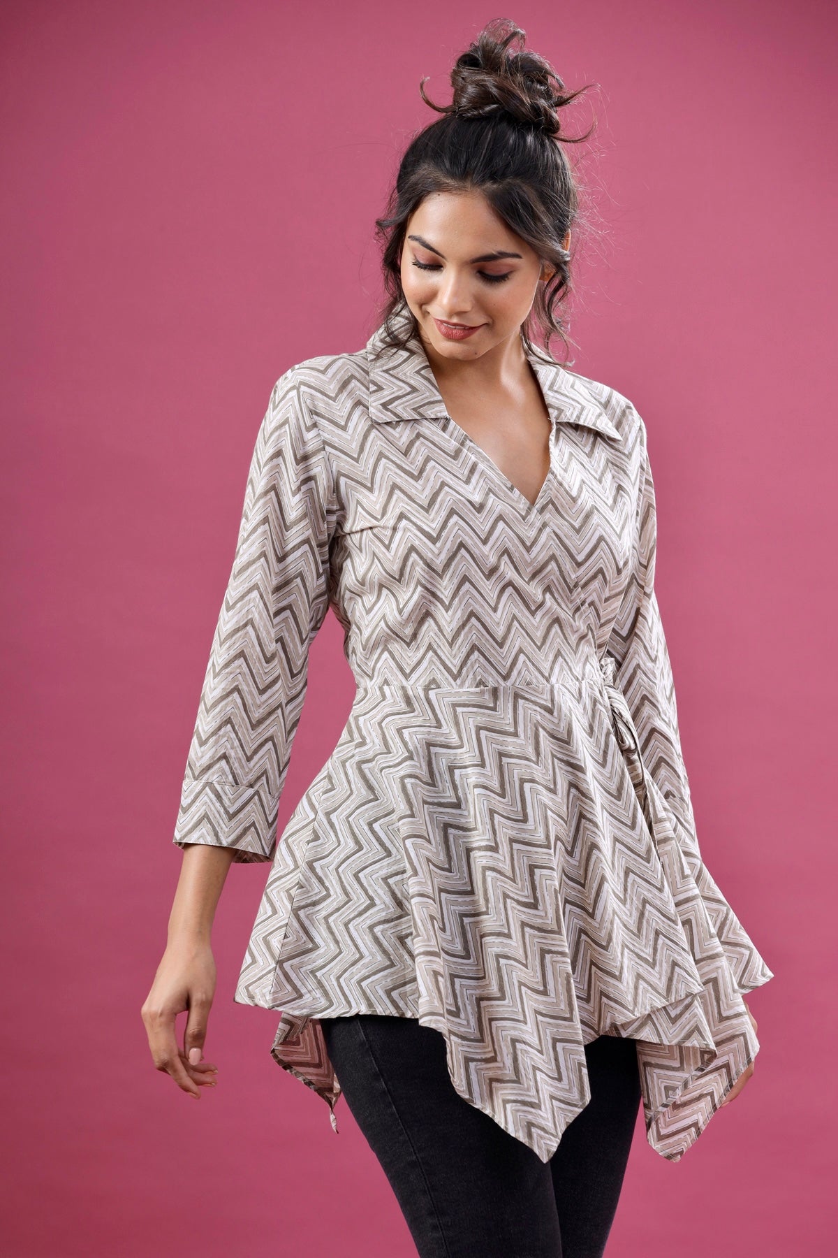 Patterned Zigzag On Grey Short Kurti